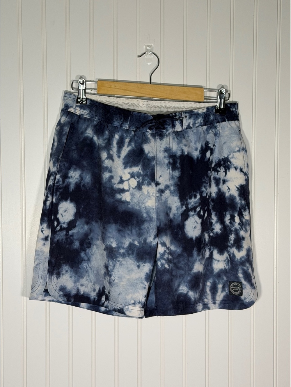 Abercrombie Kids Boys Blue White Tie Dye Swim Trunks Size 17/18 XL Shorts Board